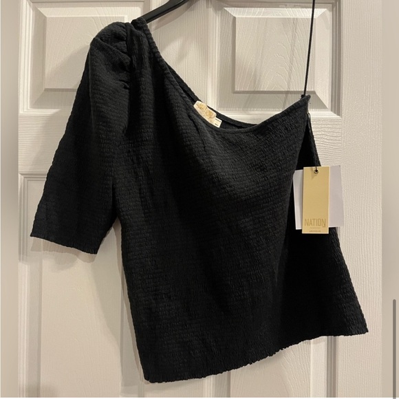 Nation LTD Kirstie Smocked One Shoulder Size Large NWT - Picture 7 of 7